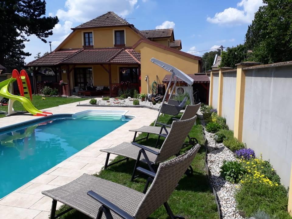 Apartmány na kolonádě Lednice Exterior foto
